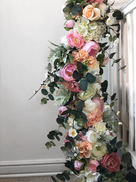 How Do You Make Fake Garlands with Flowers?