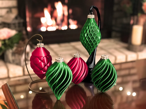 Decorating ornaments -3