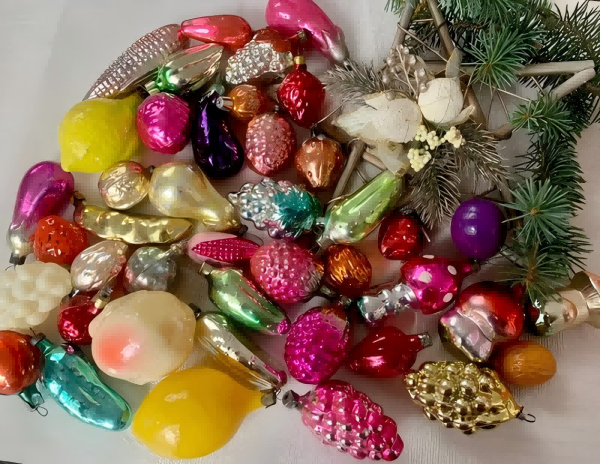 What Is A Traditional Ornament?