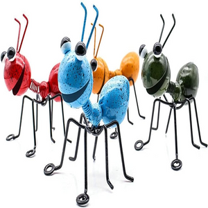 Ant Metal Sculpture Set