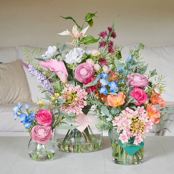 Are Artificial Flowers Ok for A Wedding?