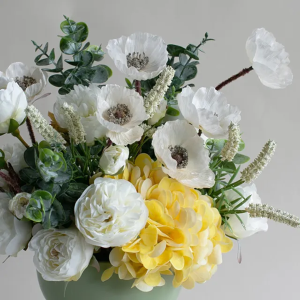 Which Is Cheaper, Fake Or Real Flowers?
