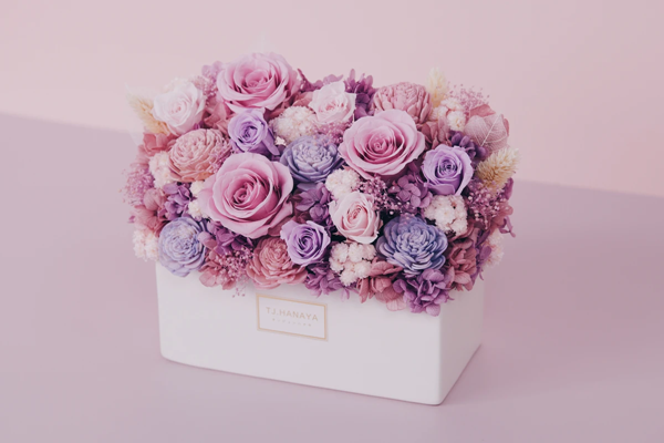 Are Fake Flowers Nice?