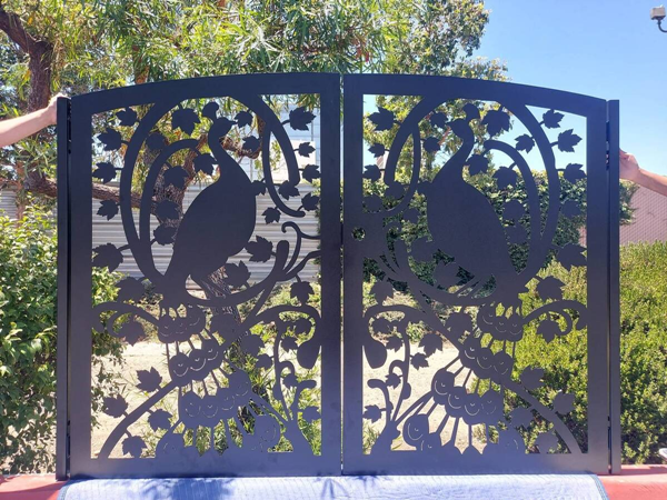metal gate decorations-3