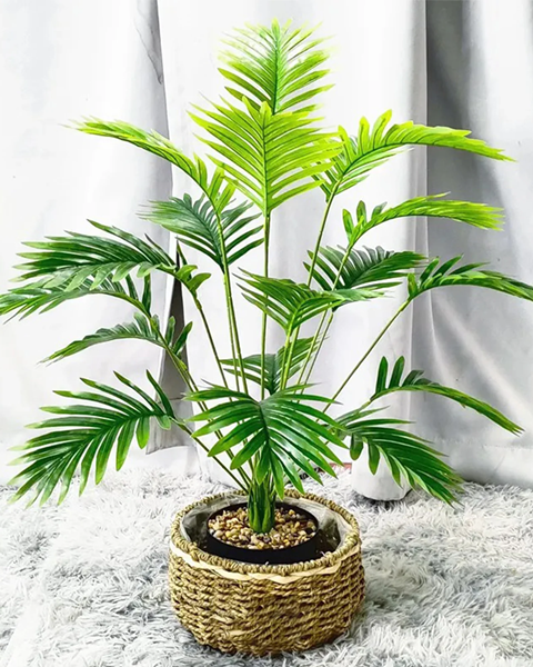 What Are Benefits of Fake Trees?
