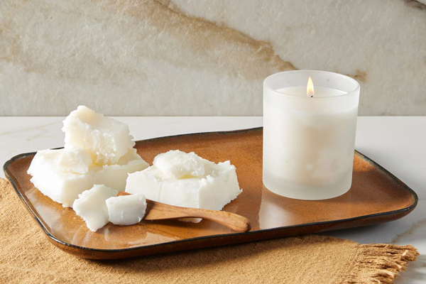 Does Wax Make in Candles-2