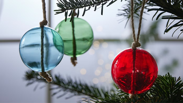 Plastic Ornaments-1