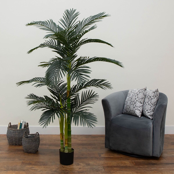 Are There Fake Palm Trees?