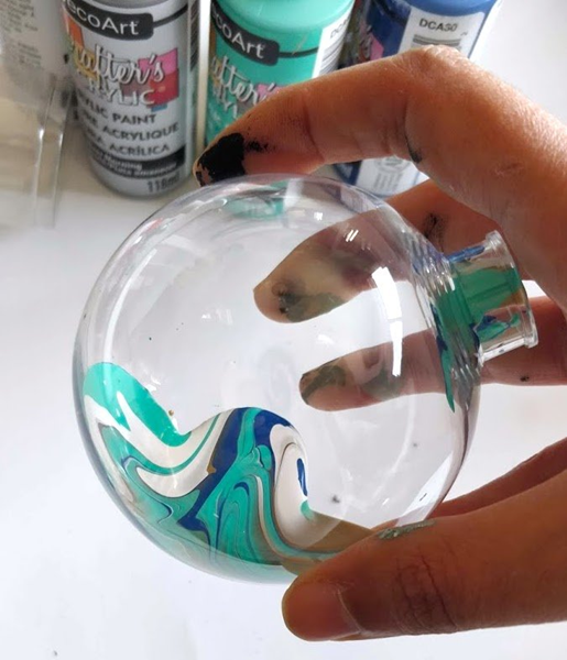 acrylic paint to stay inside ornaments-4