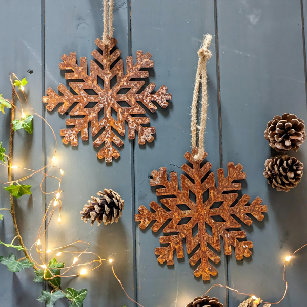Metal Snowflake Decorations